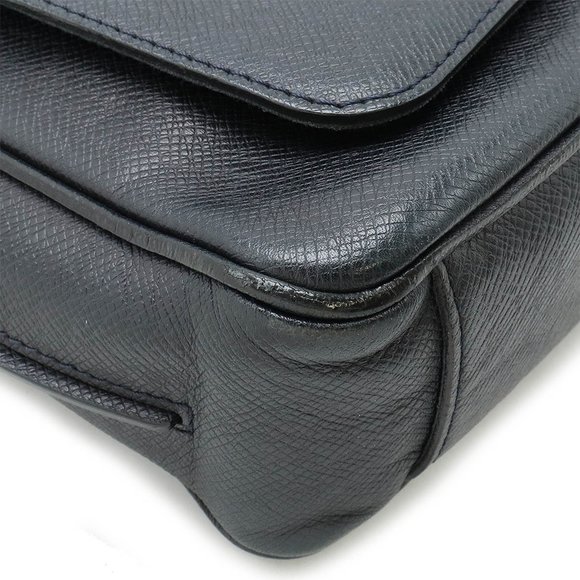 LOUIS VUITTON Taiga Roman PM Shoulder Bag Leather Bol Dark Navy M32699 - Picture 4 of 10